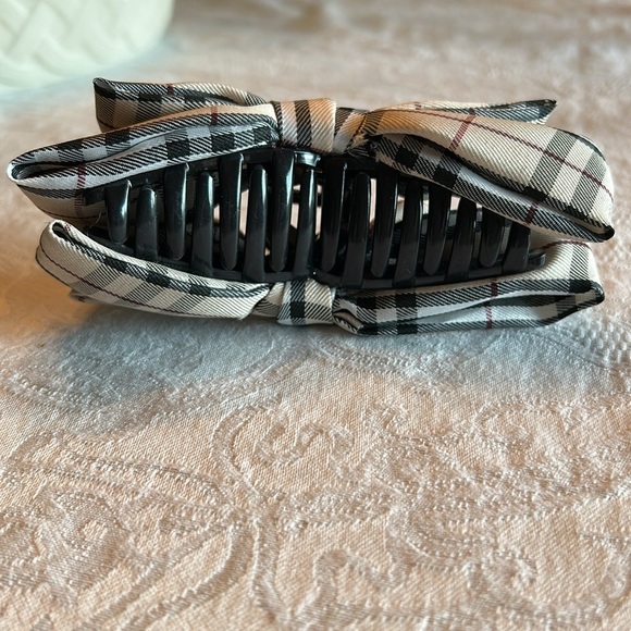 Plaid Hair Clip - Picture 2 of 2